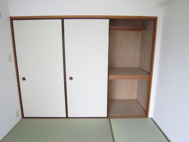 収納　収納