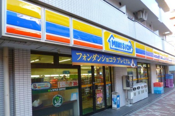 コンビニ　ミニストップ浅草駅北口店（コンビニ）まで73m