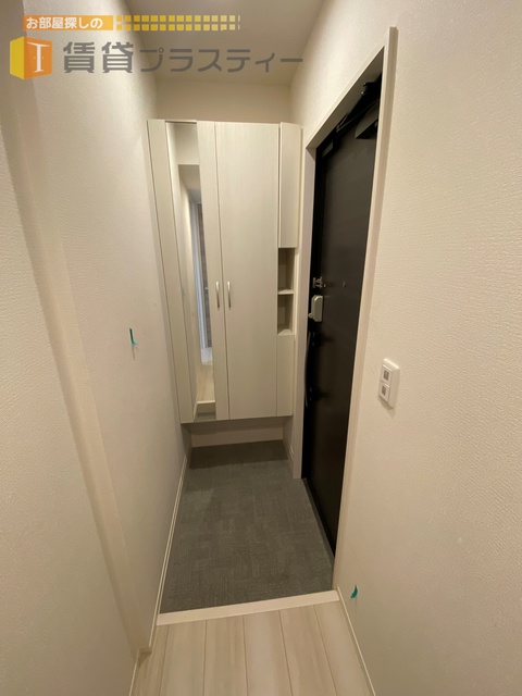 玄関　シューズボックス付きの玄関