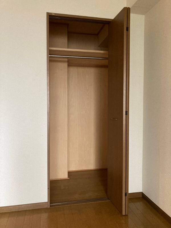 収納　※写真は４階のお部屋で参考になります