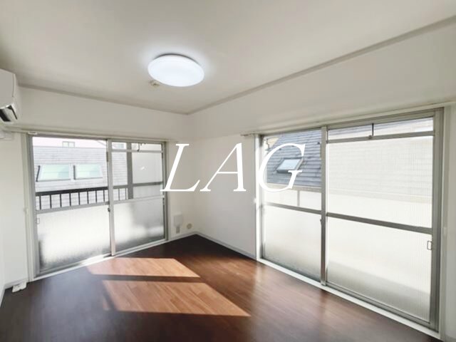 居室・リビング　洋室のお部屋です。