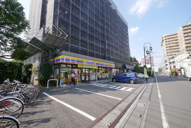 コンビニ　ミニストップ新狭山店（コンビニ）まで482m