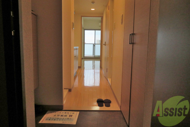 玄関　玄関の方から見たお写真になります。イメージしてみてください。