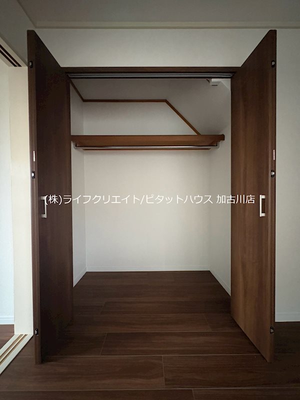 南備後貸家の内装写真