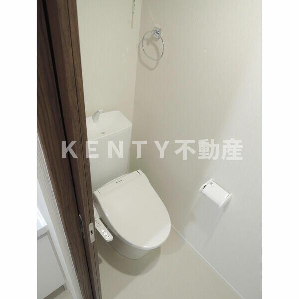 トイレ　落ち着いたトイレです