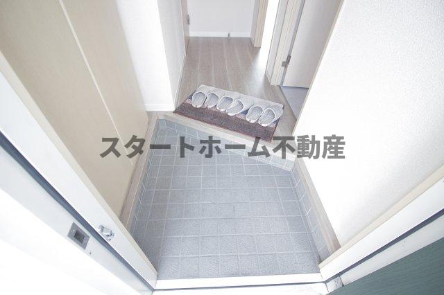 玄関　落ち着いた玄関です