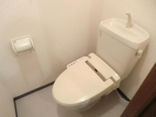 トイレ　トイレ（ウォシュレット付き）