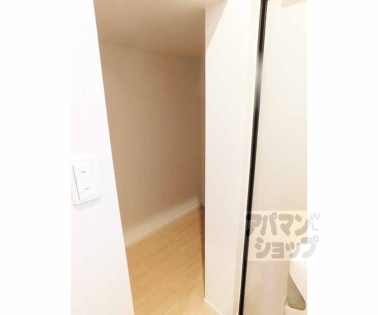 収納　ちょっとした物置が嬉しいですね。