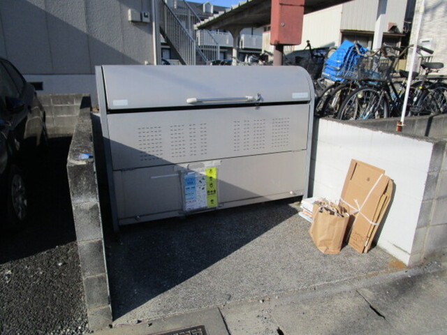 その他共有部分　入居者様専用ゴミストッカー