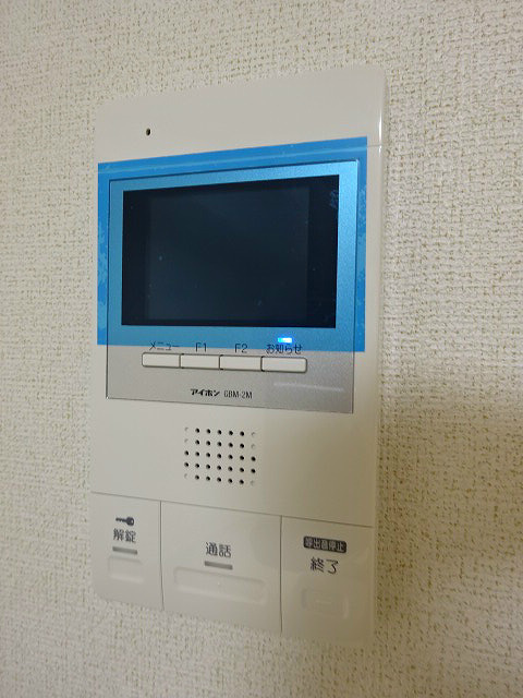 セキュリティ　来訪者を確認できます。