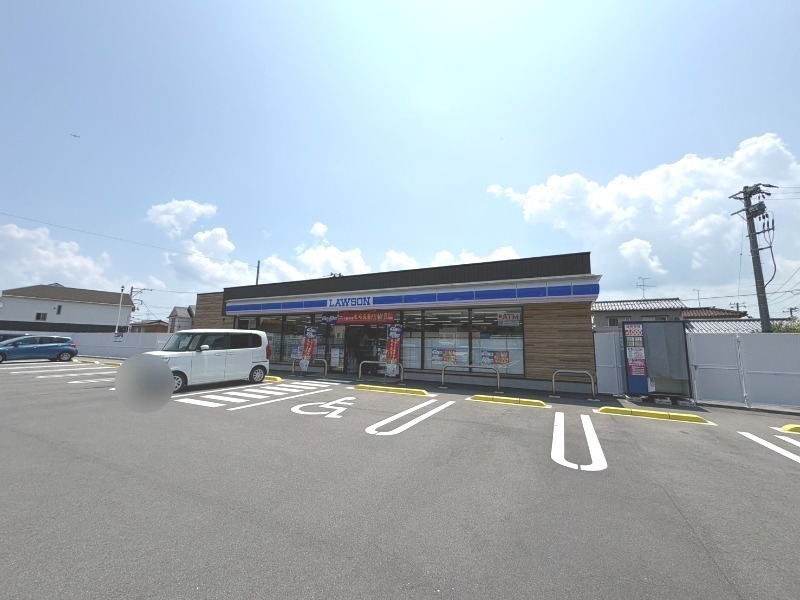 コンビニ　ローソン新潟寺尾東三丁目店（コンビニ）まで361m