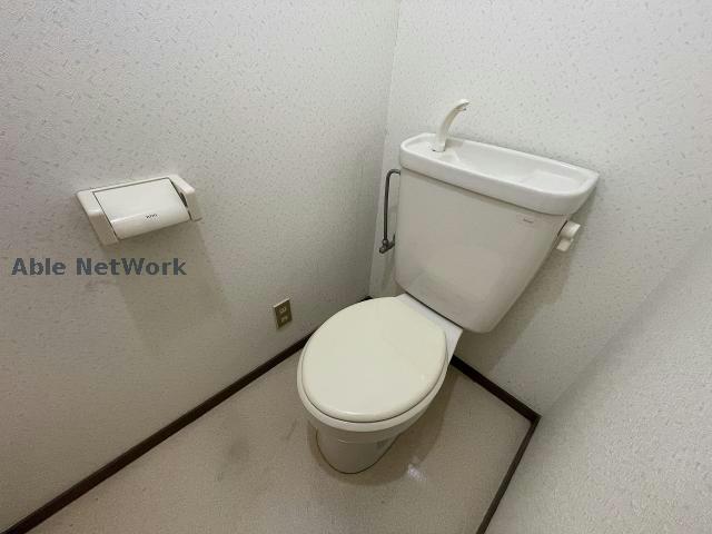 トイレ　※同物件、別部屋の写真です