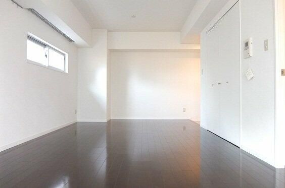その他部屋・スペース　落ち着いて過ごせるお部屋なので、寝室にいかがでしょうか