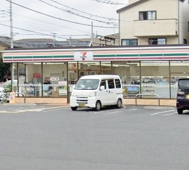 コンビニ　セブンイレブンさいたま堀の内3丁目店（コンビニ）まで80m
