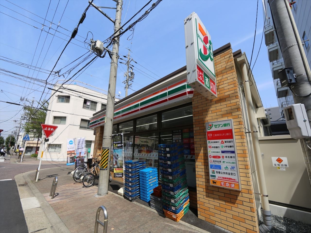 コンビニ　セブンイレブン 名古屋今池駅北店（コンビニ）まで60m