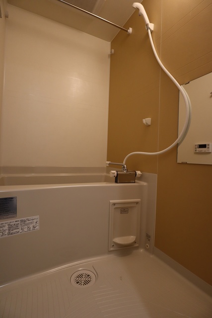 バス・シャワールーム　（同建物別部屋参考写真）