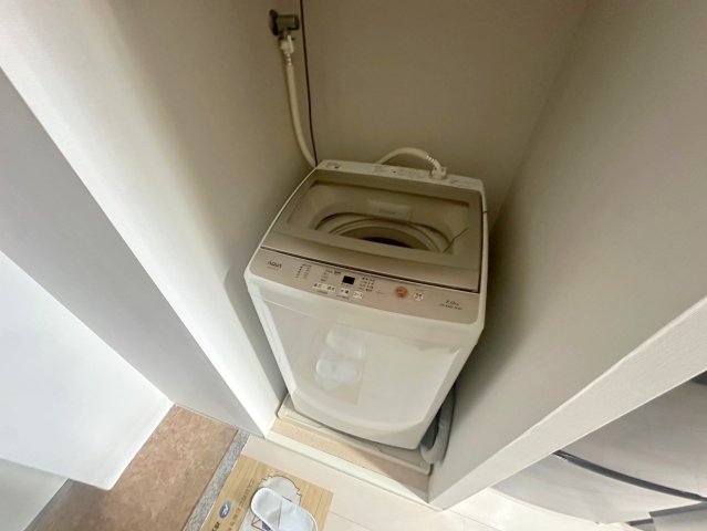 その他設備　嬉しい室内洗濯機置場。これで洗濯機も長持ちしますね。