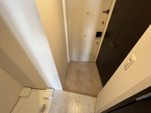 エステムコート神戸大倉山公園の玄関写真