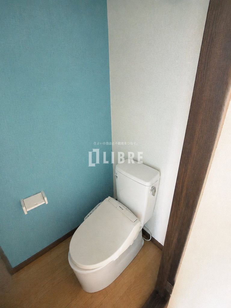 ＪＲ中央線 国立駅 徒歩15分 2階建 築33年のトイレ写真