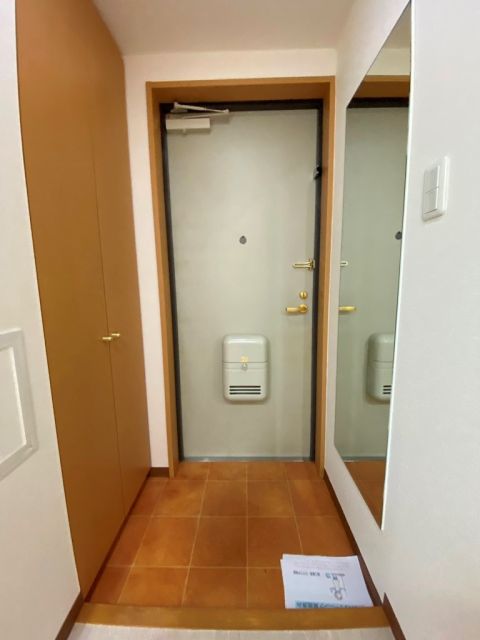 ＪＲ阪和線 美章園駅 徒歩3分 8階建 築21年の玄関写真