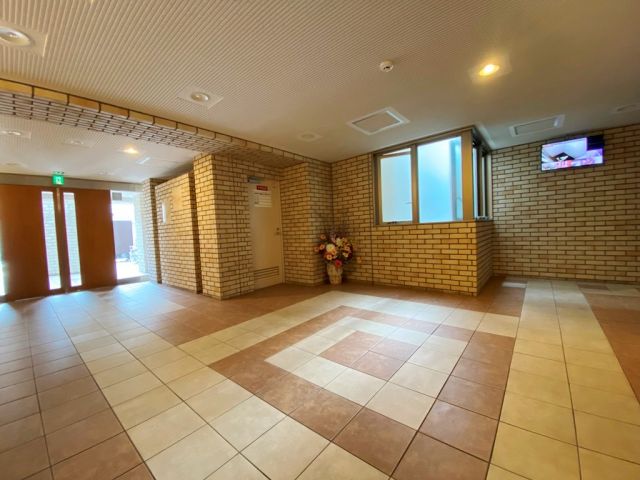 ＪＲ阪和線 美章園駅 徒歩3分 8階建 築21年の外観写真