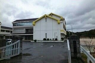 中学校　河南中学校様（中学校）まで1300m