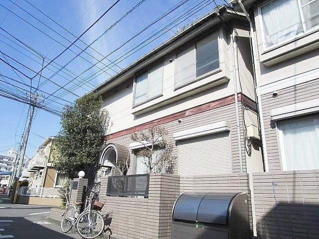 建物外観　★日当たり良好で閑静な住宅街です★