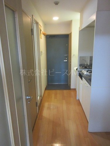 居室・リビング　※別号室参考写真