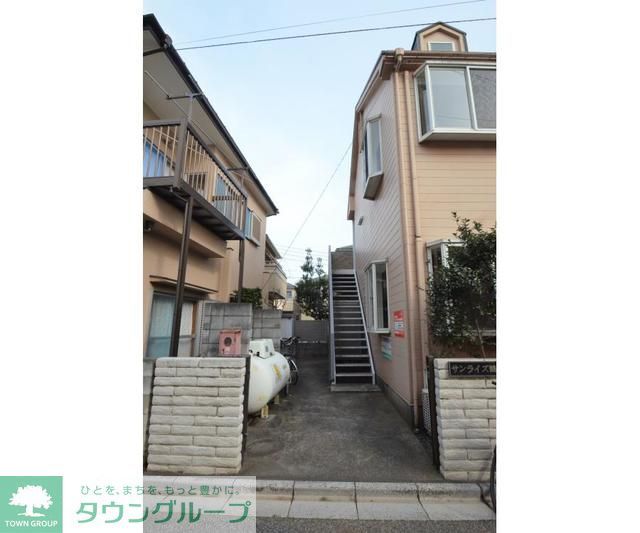 サンライズ鶴瀬の外観写真