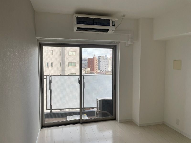 ラヴィエント南千住Vの居間写真