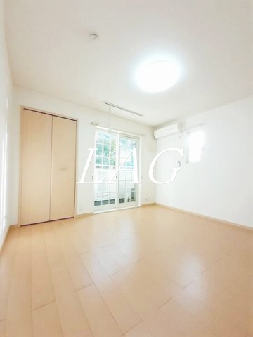 居室・リビング　洋室のお部屋です。