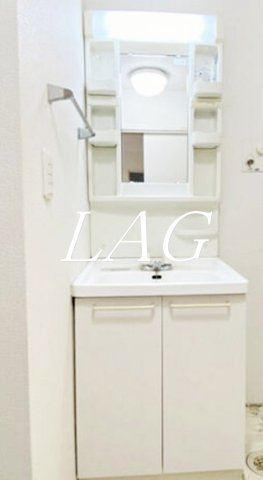 洗面設備　洗面台です。