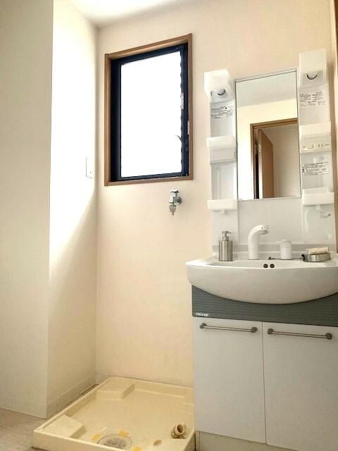 洗面設備　別部屋参考写真となります