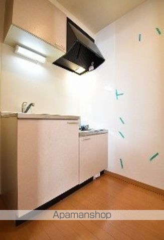 地下鉄七隈線 六本松駅 徒歩10分 2階建 築19年のキッチン写真