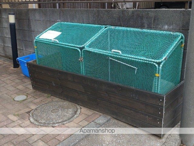 レオパレスヨロズヤDの外観写真