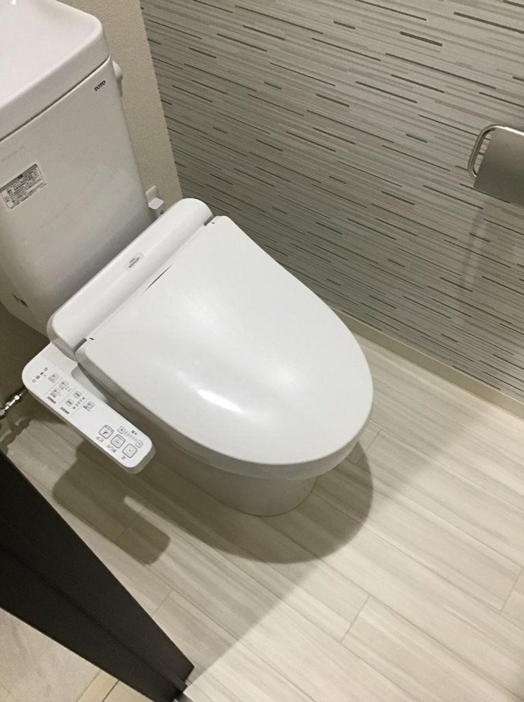 フジパレス阪急茨木北のトイレ写真