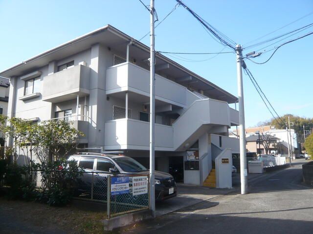 東急田園都市線 たまプラーザ駅 徒歩17分 築37年