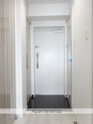地下鉄千日前線 北巽駅 徒歩10分 12階建 築8年の玄関写真