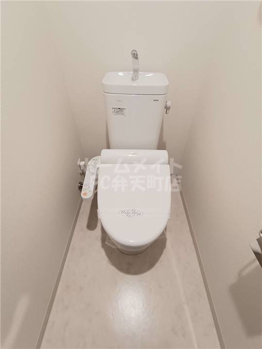トイレ　トイレもきれいです