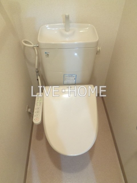 ＪＲ中央線 阿佐ケ谷駅 徒歩7分 3階建 築28年のトイレ写真