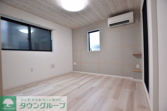 MUKOUJIMA dot.の居間写真