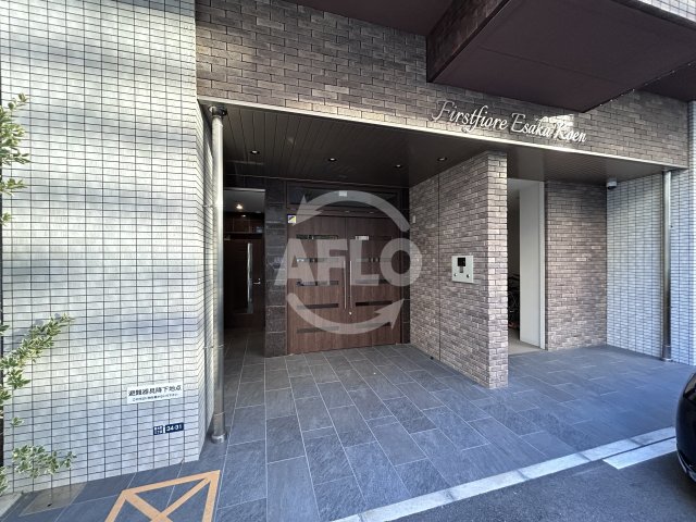 エントランス　ファーストフィオーレ江坂公園　エントランス