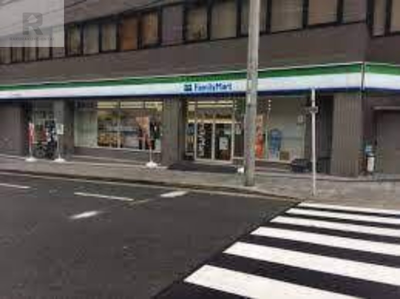 コンビニ　ファミリーマート内久宝寺町三丁目店（コンビニ）まで90m