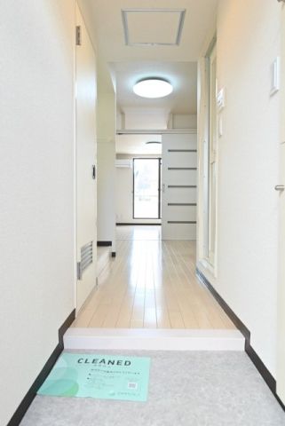 ガーデンプレイス市ヶ谷の玄関写真