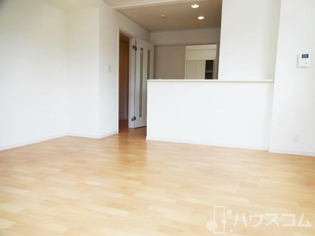 居室・リビング　広々リビングです♪