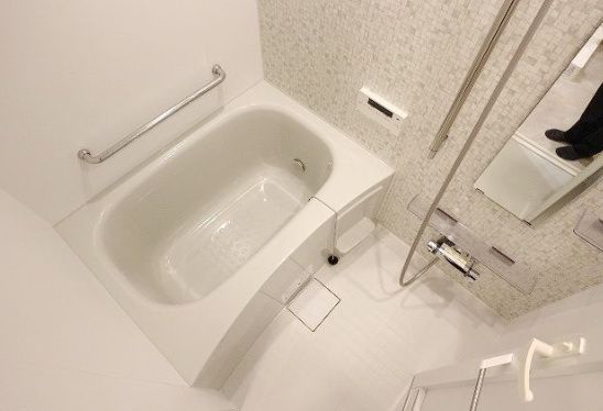 バス・シャワールーム　☆リラックスできるお風呂☆