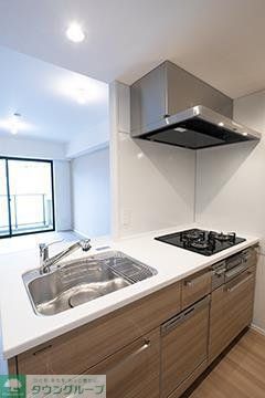 キッチン　※写真は同タイプ住戸です。