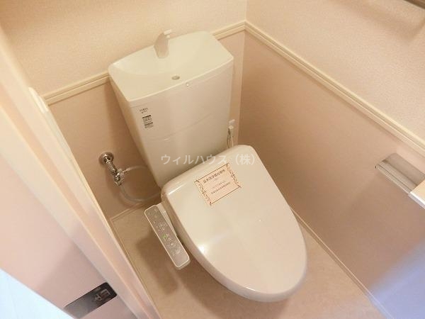 トイレ　ウォシュレット！