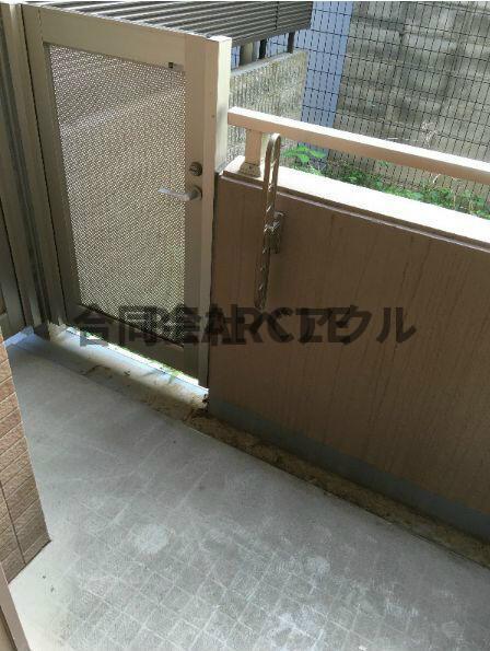 バルコニー　お洗濯にも便利なバルコニー付き
