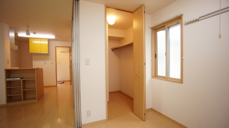 収納　ウォークインクローゼット